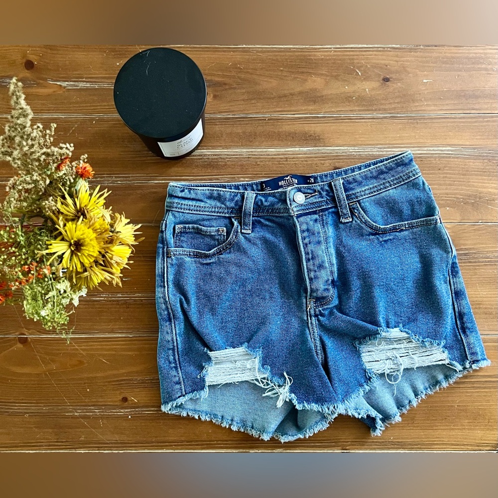 ❤️ Like New Hollister Shorts ❤️